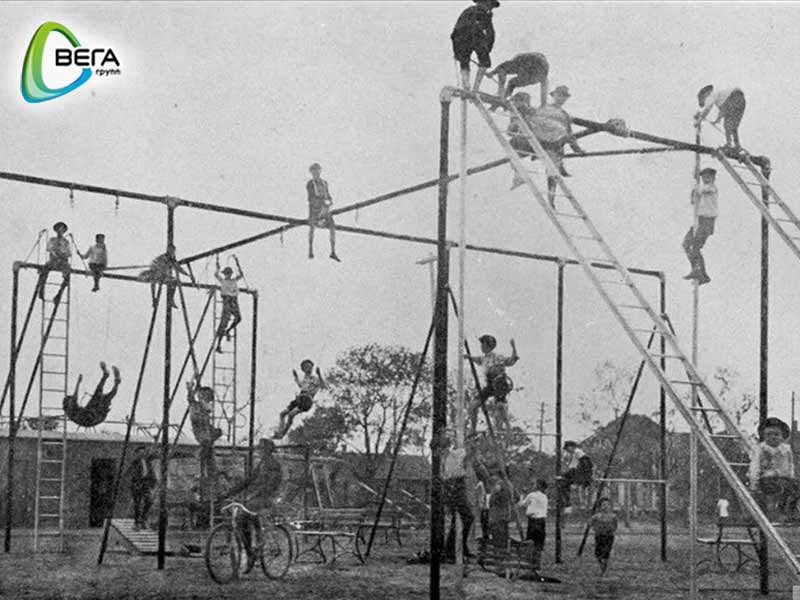 Площадки ГТО - эволюция внешнего вида 03.jpg