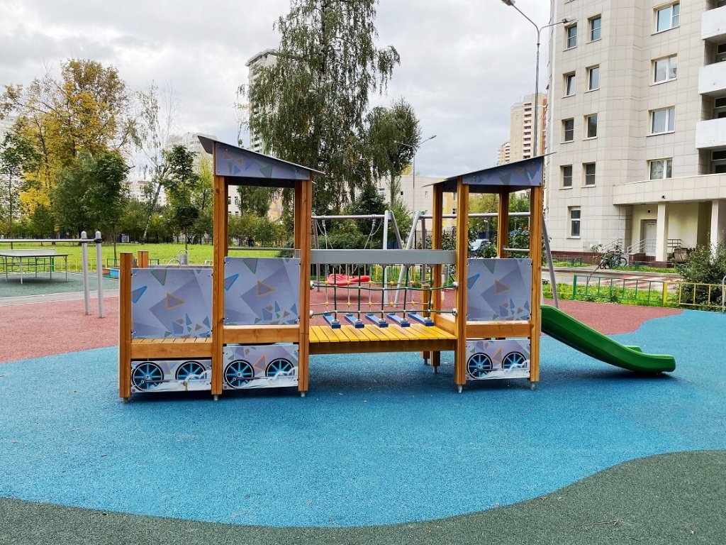 Игровой комплекс Сапсан МД104.00 (2).jpg