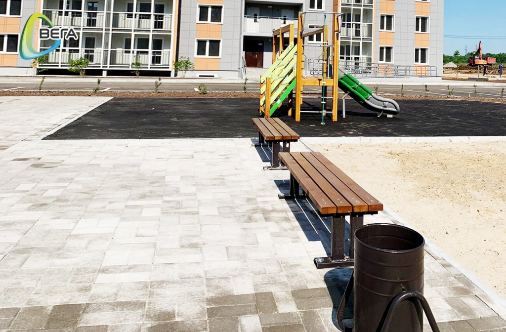 Скамья парковая Варшава, урна Кельн, детский городок Муром СС003.00_УР00....jpg